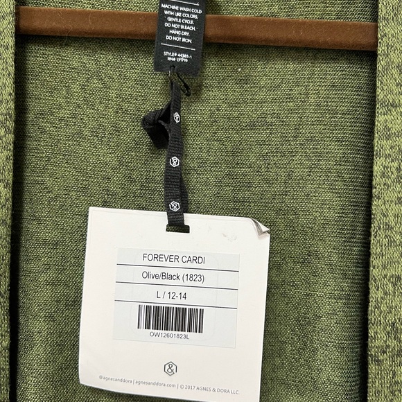 FOREVER CARDIGAN, SIZE LARGE - Picture 3 of 4